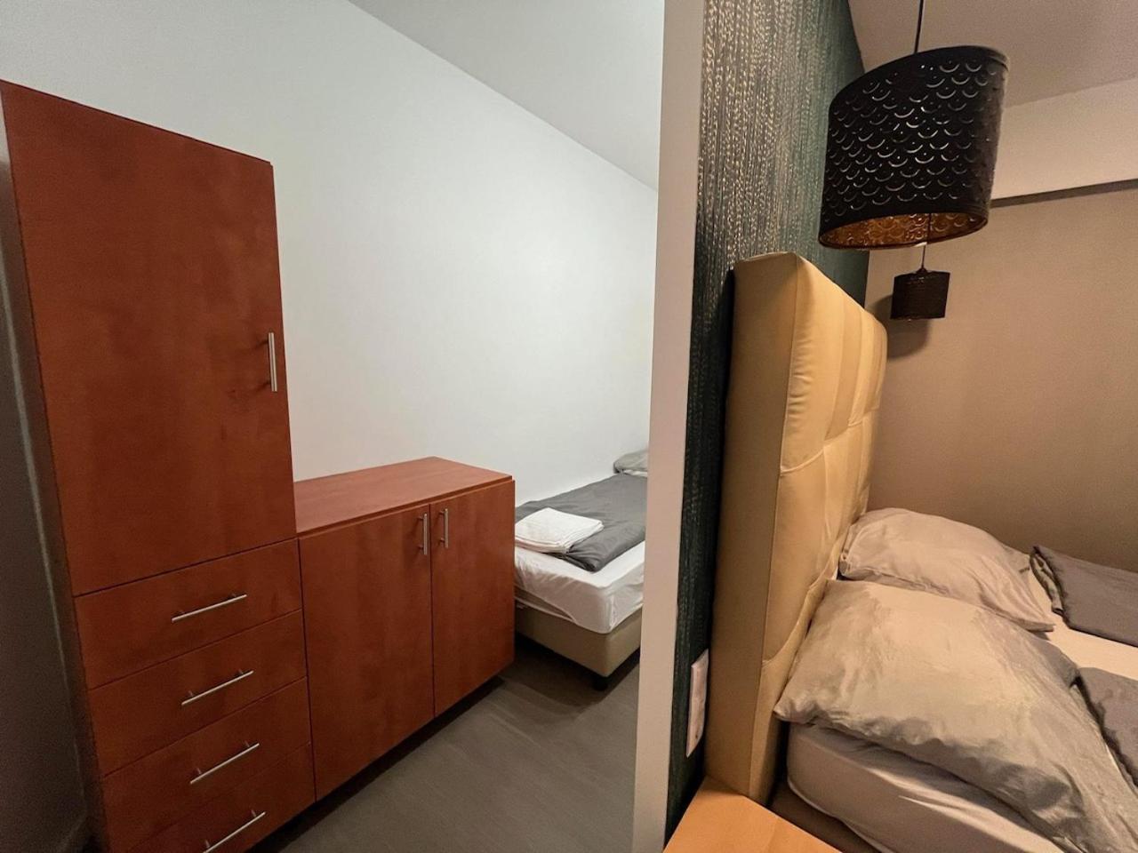 Y Apartman Балатонлелле Экстерьер фото